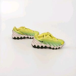Size 7.5 - Nike Air Max DN8 Volt Green Strike W